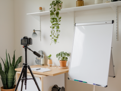 How to convert a tiny studio corner into a portable live‑teaching setup for demonstrations and workshops
